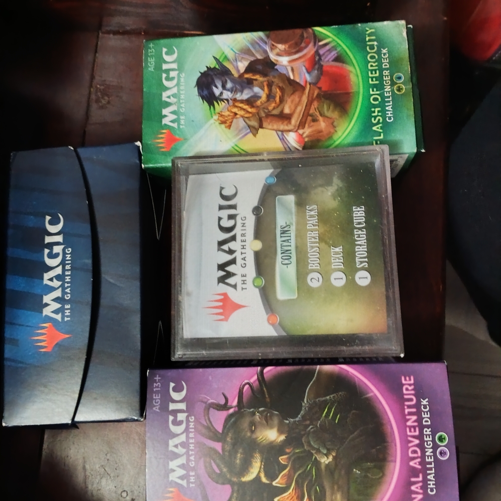 Magic: The Gathering Challenger Deck Set - Green and Purple